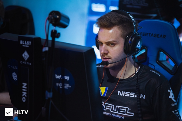 电竞比分s1mple：再给我一个月，情况会截然不同