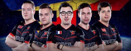 OMG官宣：队内AD选手离队，上调二队中单Linfeng