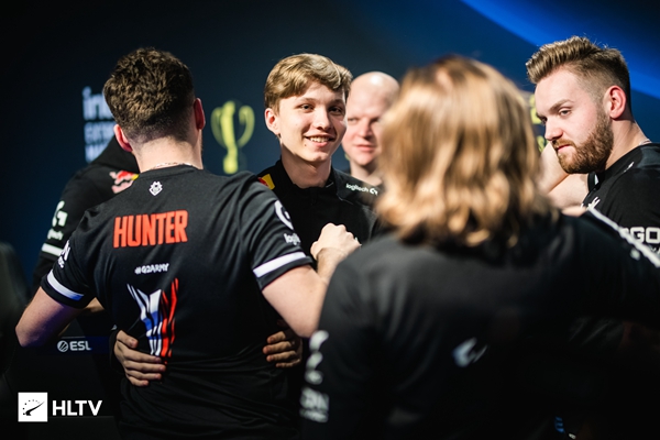 xiaofang ：豹女可以撑起节奏 今天表现一般